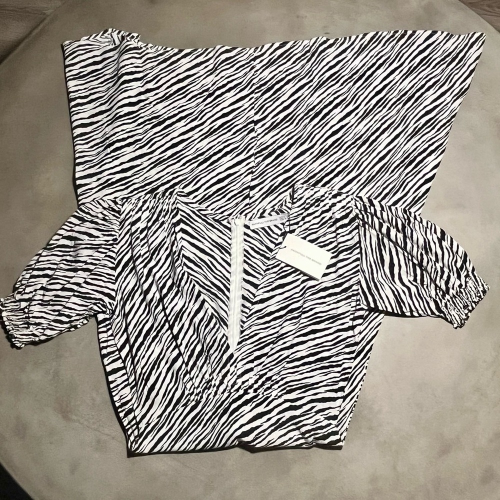 NWT Faithful the Brand Monochrome Zebra Pattern Dress - Picture 10 of 10